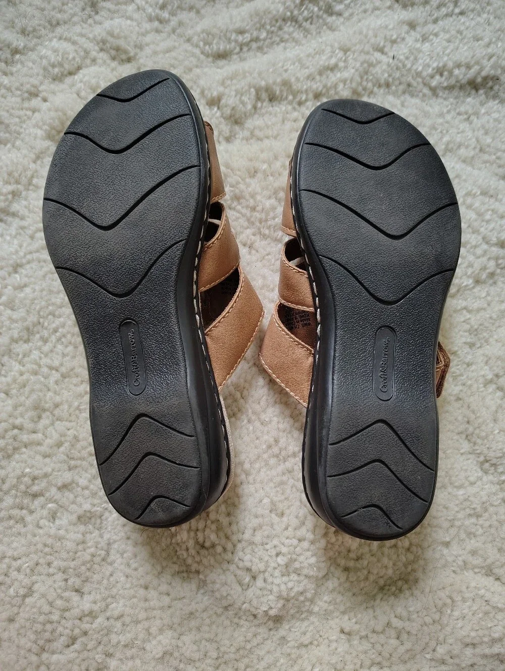 Croft & Barrow Women's Size 7.5 Tan Sandals